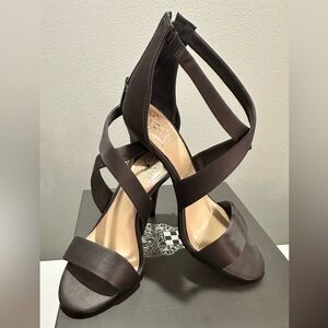 VINCE CAMUTO Women High Heels PASCALLIA SANDAL Size 7- PreLoved